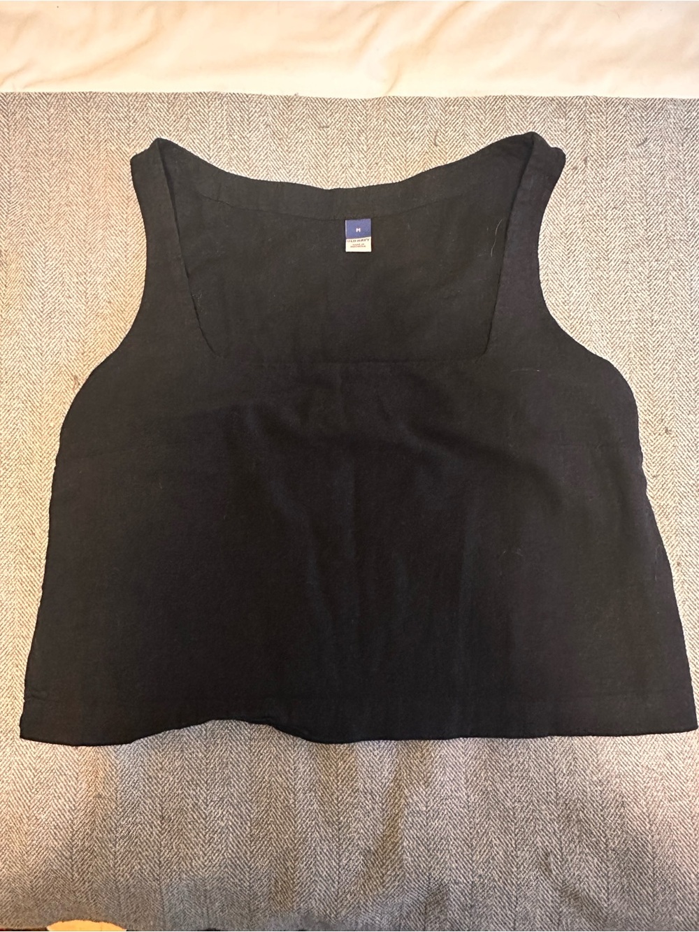 Old Navy Black Square-Neck Crop Tank - Women